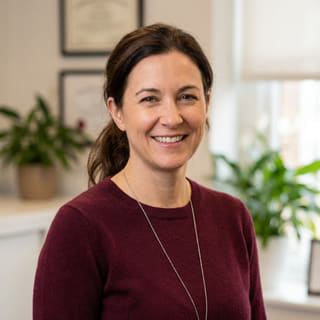 Laura Bennett, chargée de la Conformité & Réglementation au sein de Cautélivure